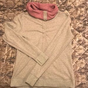 Lululemon reversible pullover